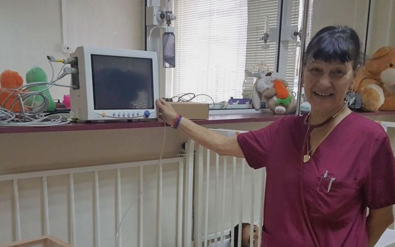 Ценна апаратура за детското отделение в Сливен от "Българската Коледа"