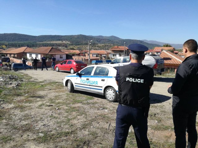 Масирана полицейска операция срещу битовата престъпност в Карлово