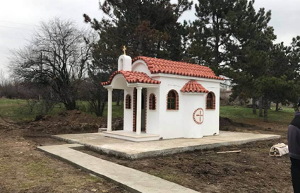 Преносим параклис докараха край Варна