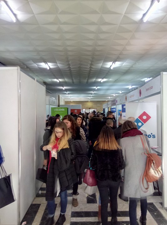 85 фирми и над 400 студенти на среща в УНСС