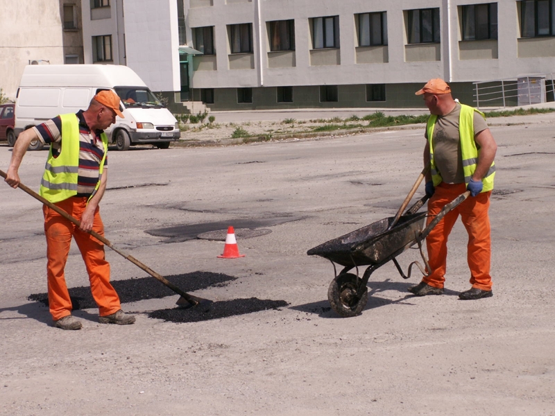 Мащабни ремонти блокират Търговище, искат удължаване на проект за удобство на гражданите