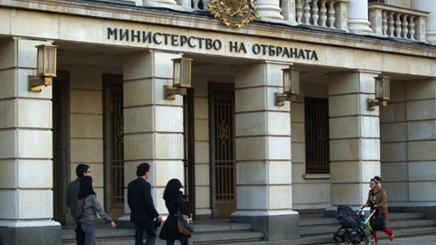 МО предприема действия срещу незаконно настанени във ведомствени апартаменти