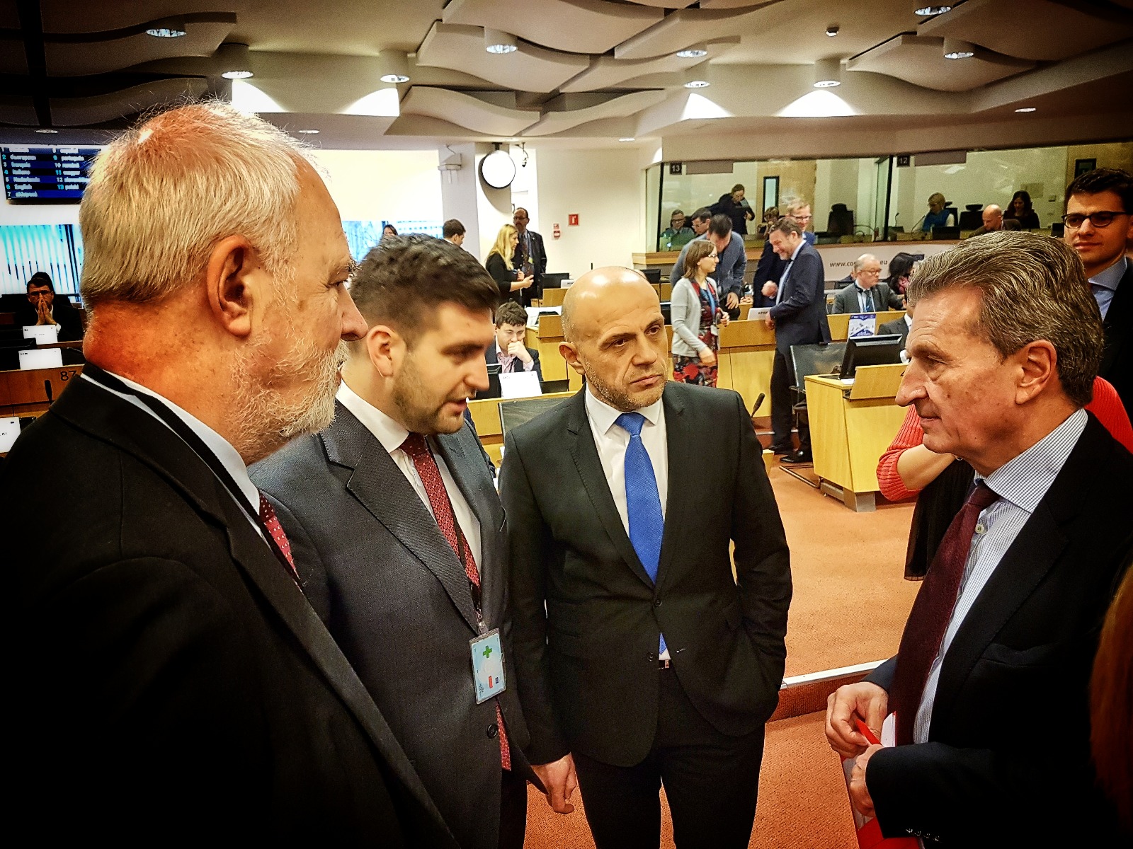 Томислав Дончев: Политиката по сближаване показва нивото ни на доверие в ЕС