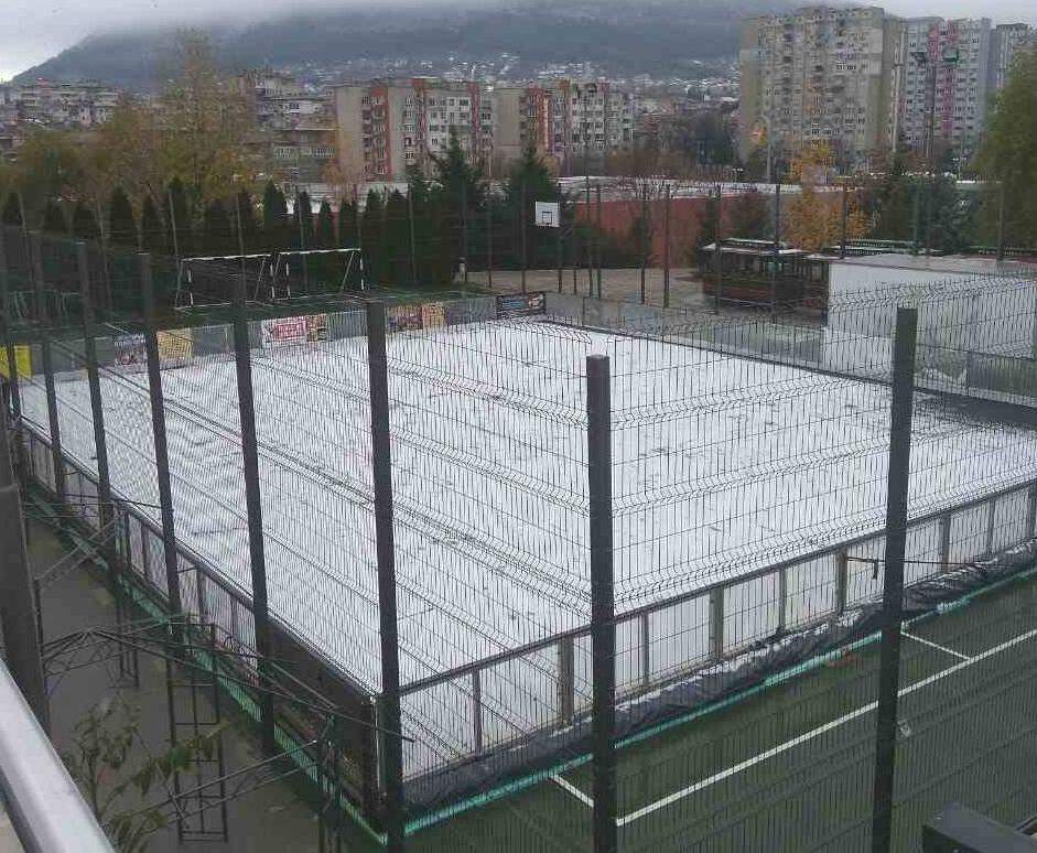 Ледена пързалка отварят в парк "Студентски" в Шумен