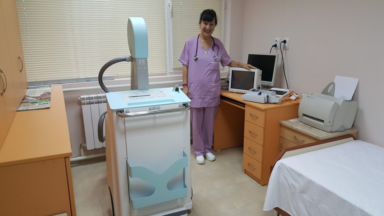 Още два апарата за детското отделение в Сливен от "Българската Коледа"