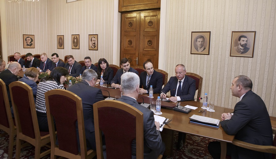 Румен Радев обсъди приоритетите на страната ни и ЕС с български евродепутати