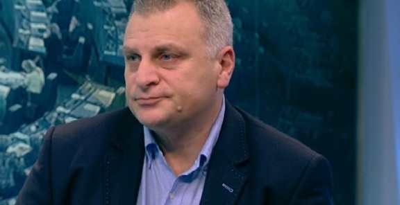 Петър Курумбашев: В българската политика има двама народни артисти – Стефан Данаилов и Бойко Борисов