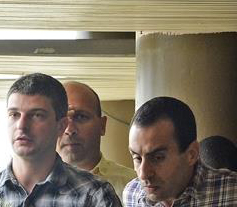 Трима българи осъдени на Фиджи