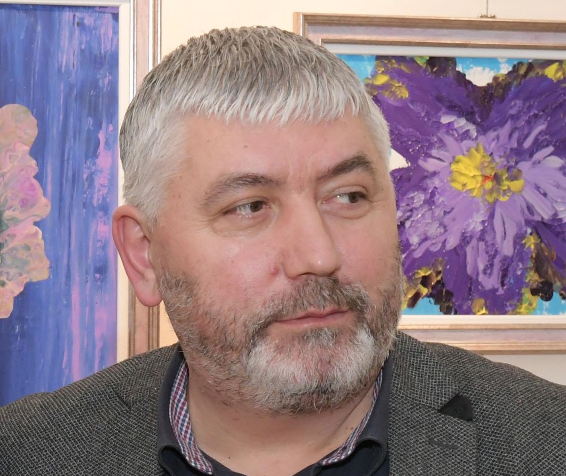 Антон Генов отива на съд