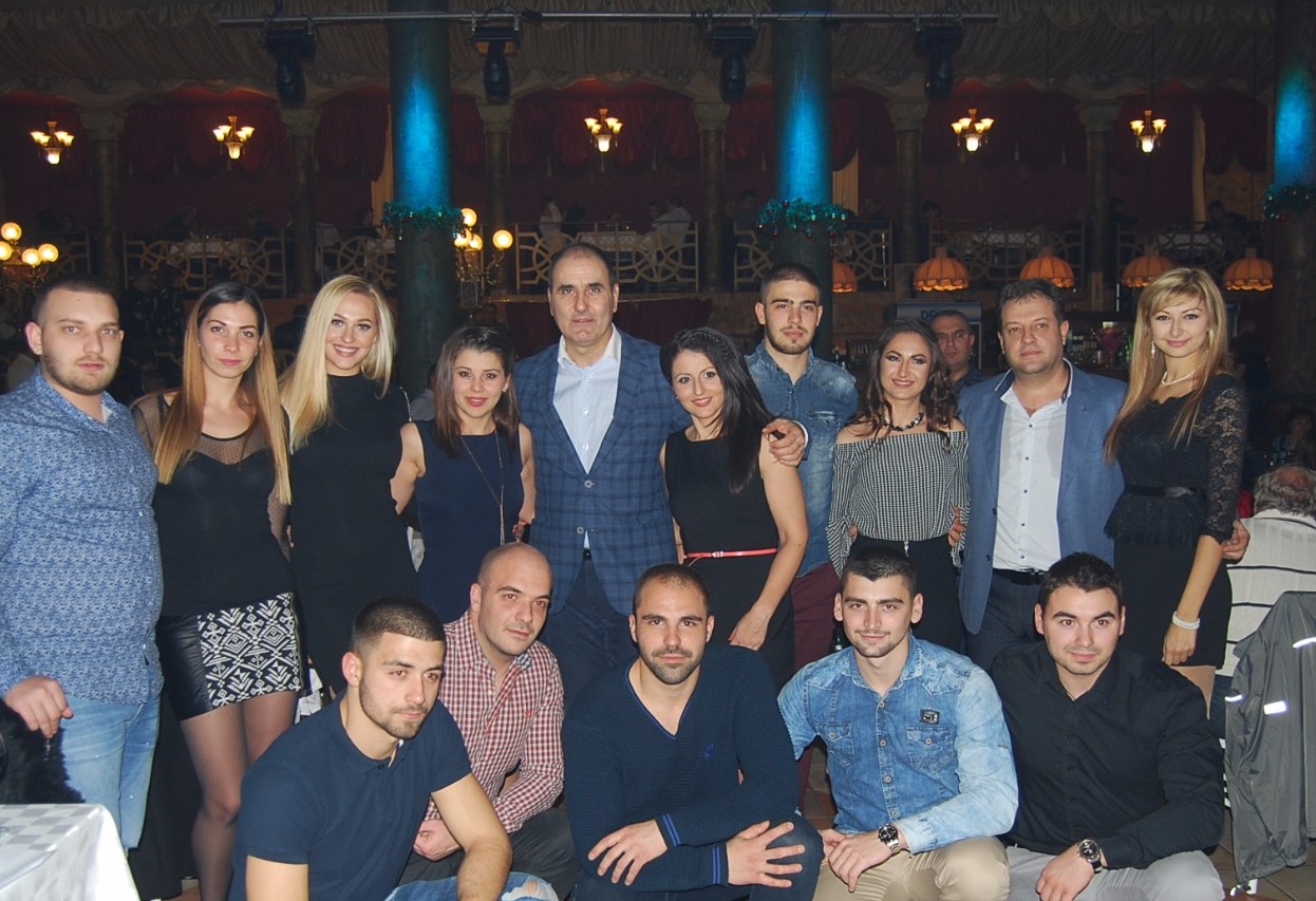 7800 лв. в подкрепа на музикални таланти с увреждания събра ГЕРБ – Велико Търново на благотворителен бал