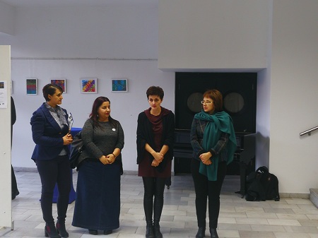 Арт директорът на фондация „Пловдив 2019” приятно изненадана от таланта на затворници да рисуват