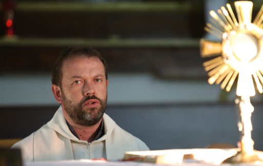 Отец Паоло Кортези: Белене е моят дом