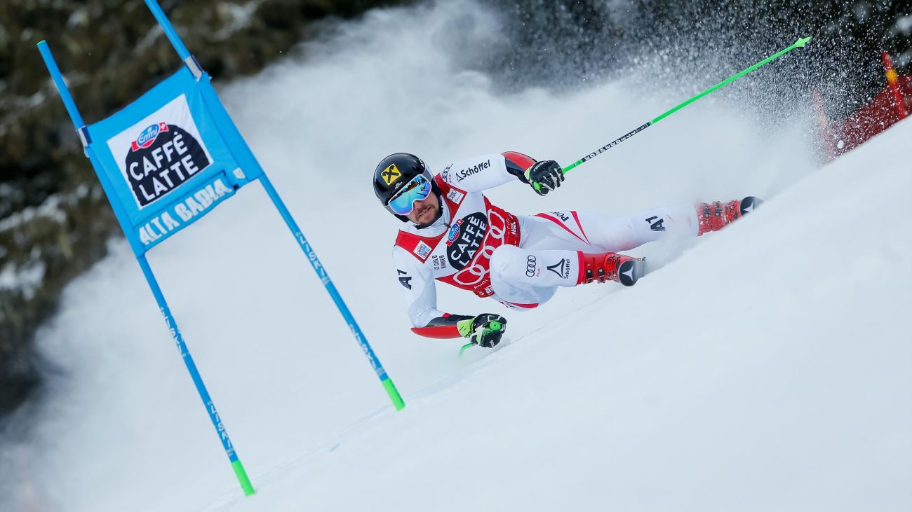 Хиршер и Файт мачкат след травми