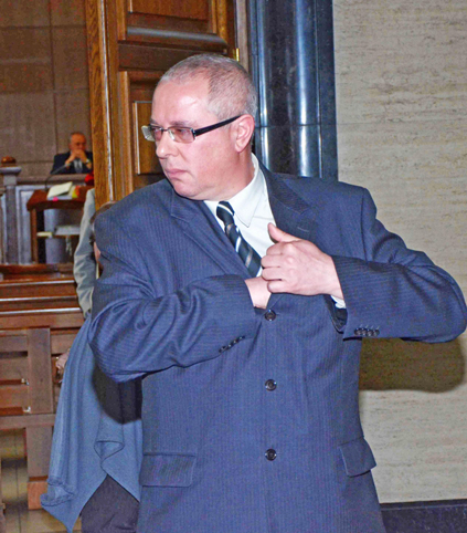 Митевски неоткриваем, съдят го задочно