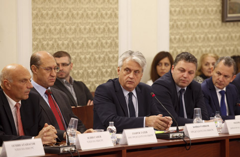 Рашков се поправи – нямало масово подслушване