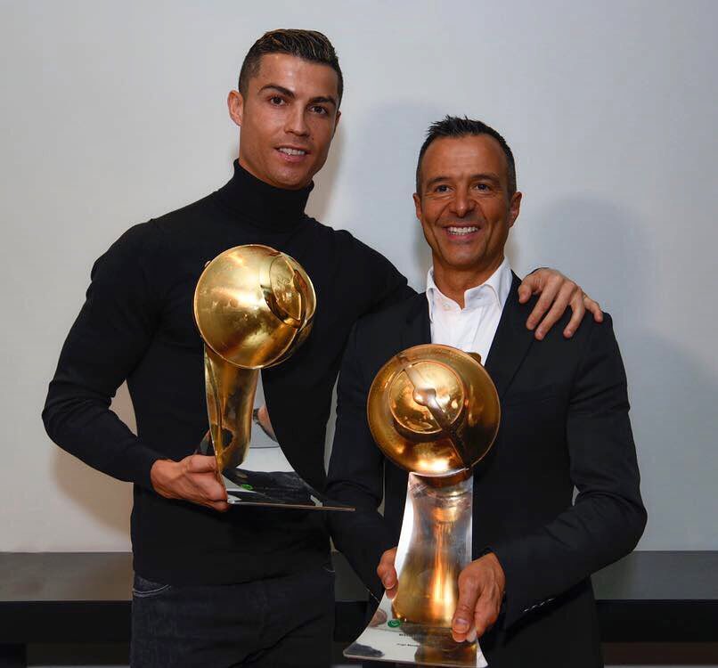 Роналдо: Не се тревожете, имам достатъчно място за трофеите