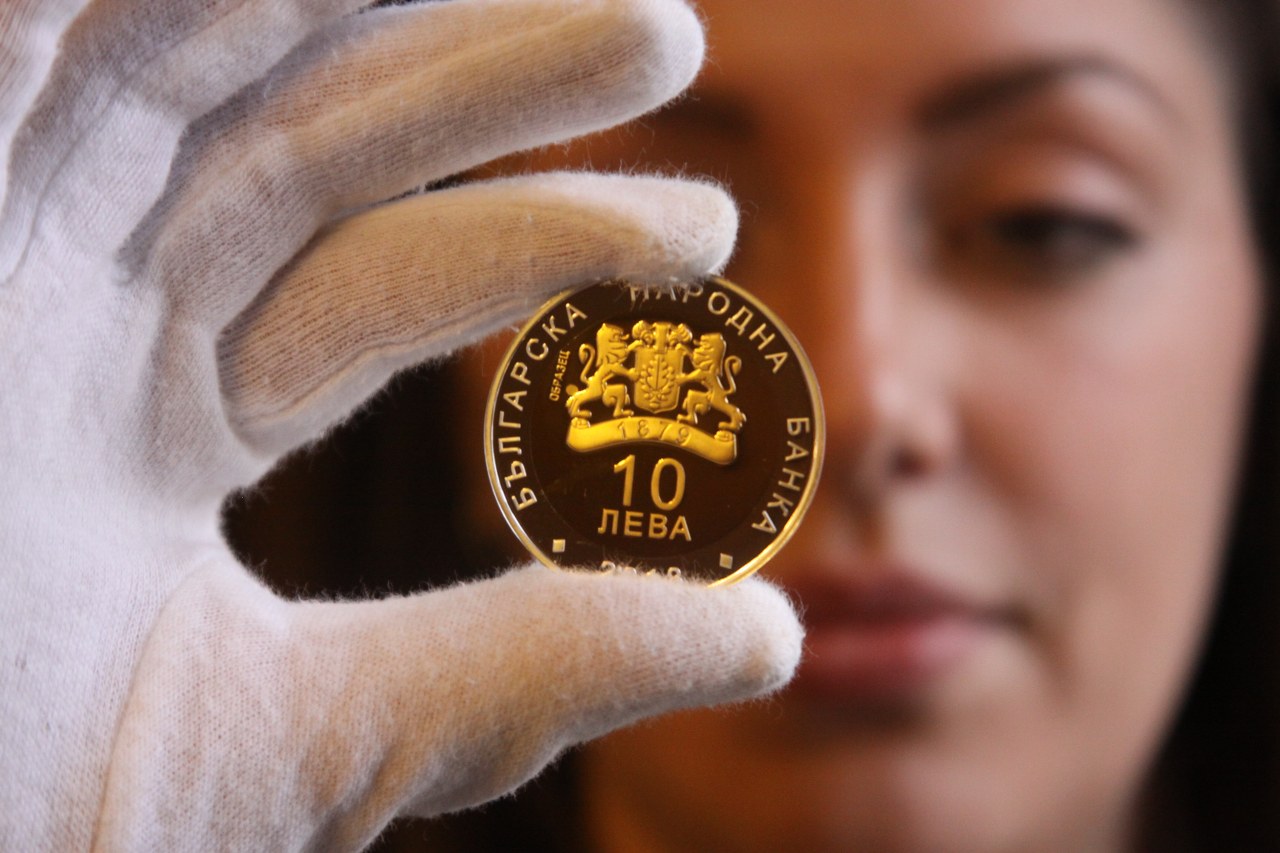 Възпоменателната евро десетолевка на БНБ разпродадена за два дни