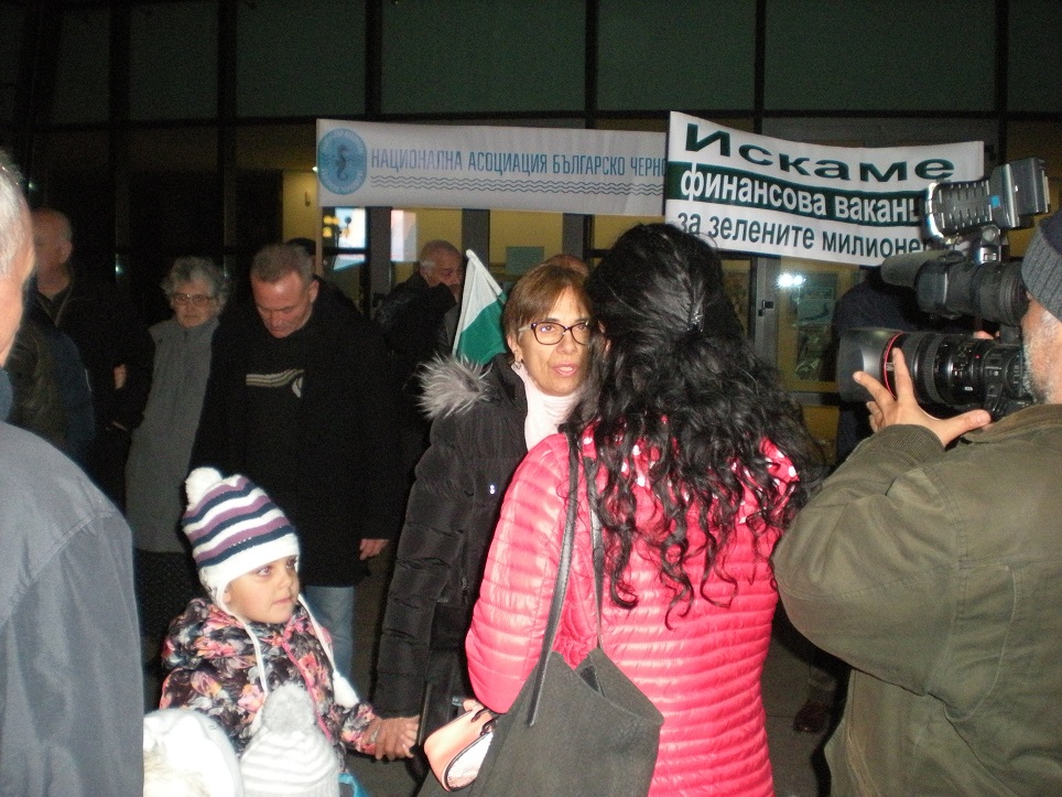 Протест срещу зеления рекет и в Поморие