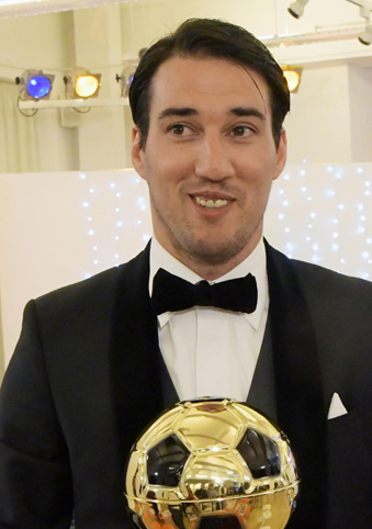 Ивелин Попов се изравни с Бонев