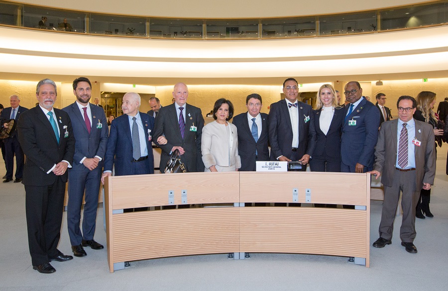 Симеон II участва в церемония по закриване на международната година на устойчивия туризъм в Женева