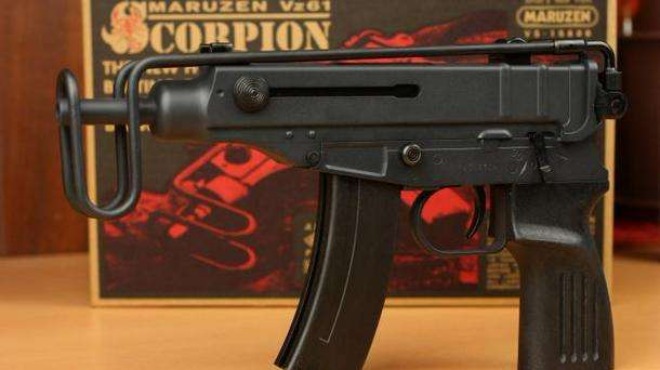 Килърът на Петър Христов стрелял с чешки "Скорпион"