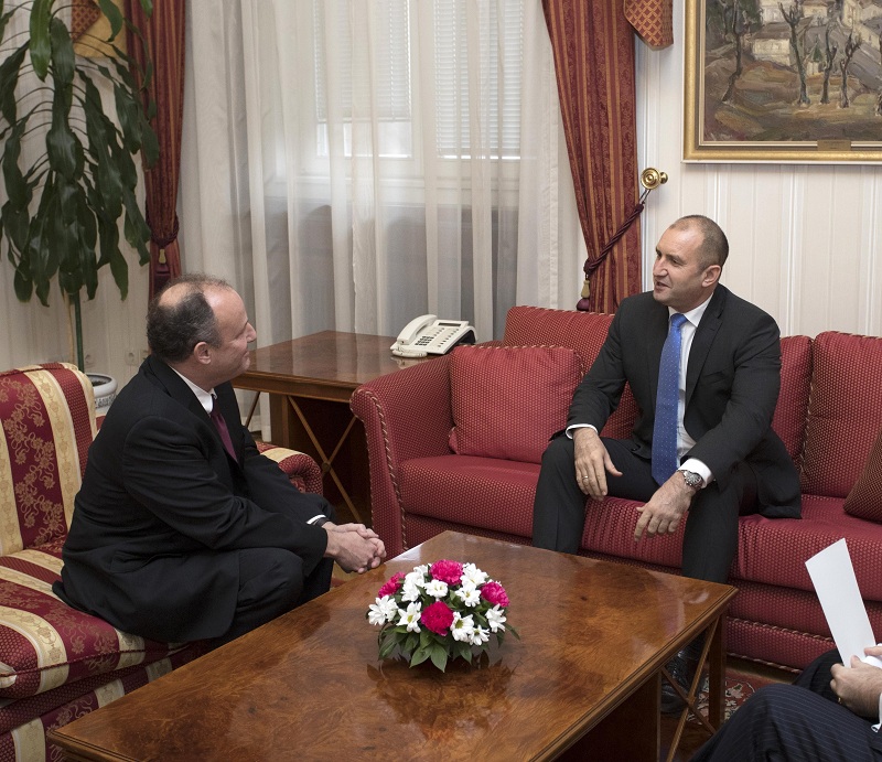 Президентът Радев се срещна с посланика на САЩ у нас Ерик Рубин