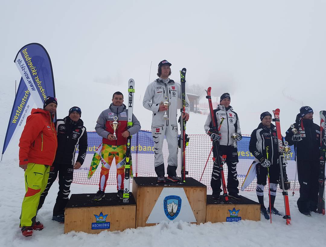 Алберт Попов с първи подиум за годината