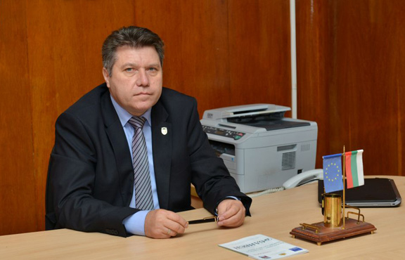 В новите автобуси в Сливен ще прожектират събития от града