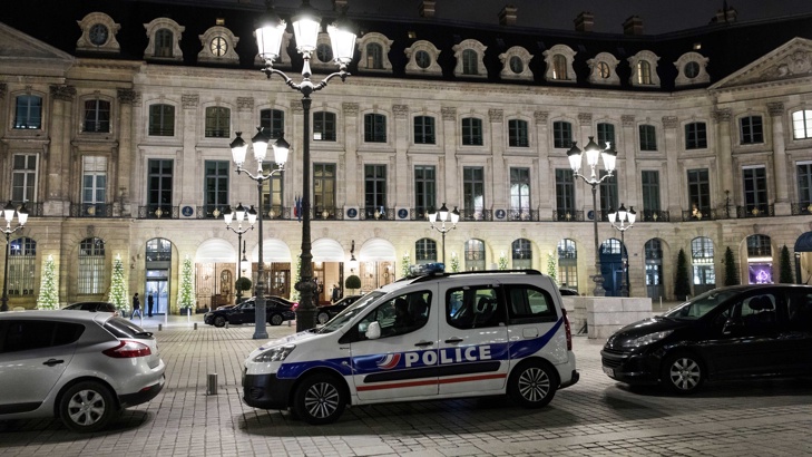 Френската полиция намери част от откраднатите бижута в Париж