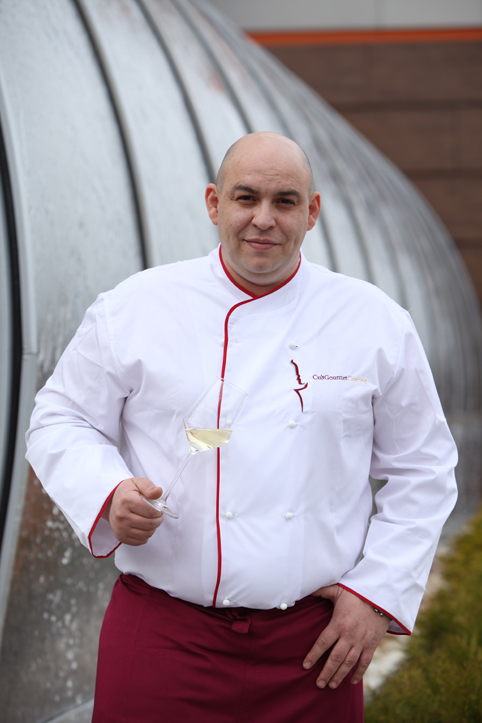 Шеф-готвачът Димо Димов пред „Труд“: Боб без джоджен за европейските гости