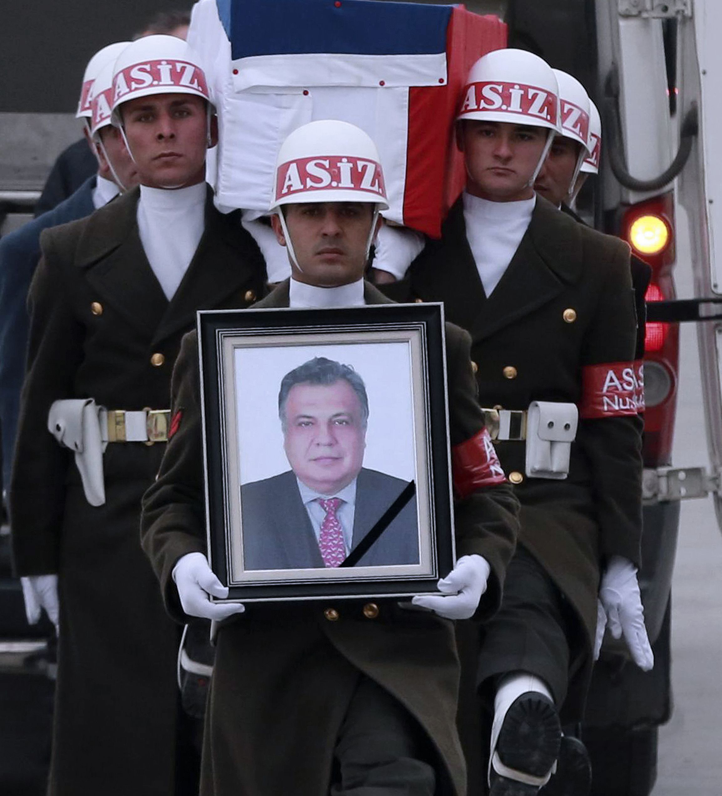 Втори арестуван за връзка с убийството на руския посланик Андрей Карлов в Турция