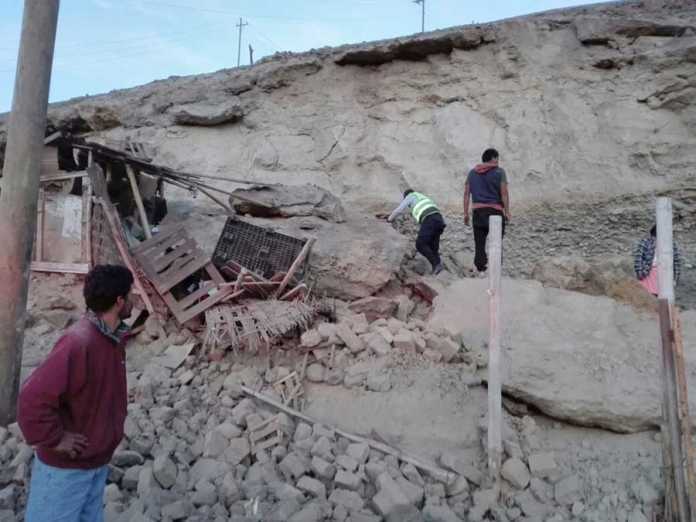 Две жертви и 65 ранени при земетресението в Перу (СНИМКИ, ВИДЕО)