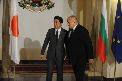 Абе обеща на Борисов карате на олимпийските игри