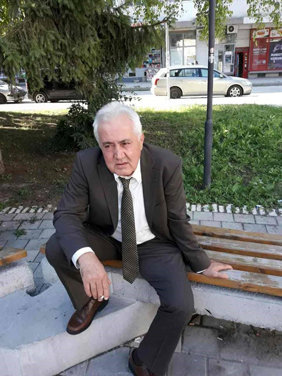 Д-р Хасан Ефраимов – писател и лекар, пред „Труд”: Войната на кръста и полумесеца ще е без победител