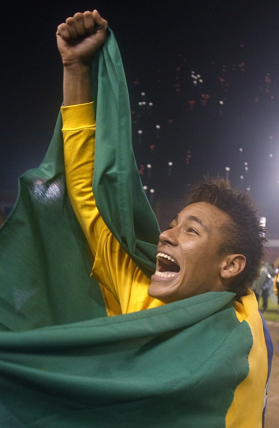 Освиркват Неймар и след четири гола