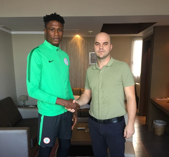 Национал на Нигерия в „Локо“ (Пд)