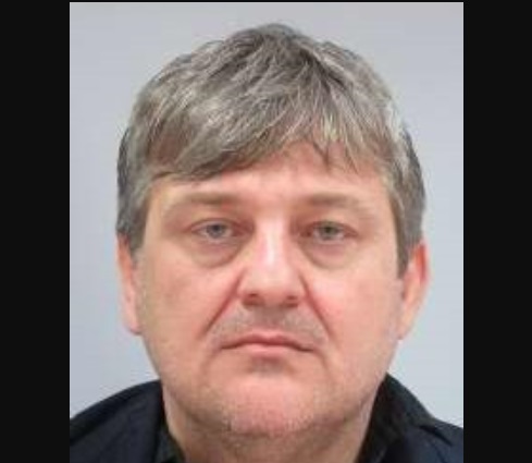 Полицията издирва мъж във връзка с тежко криминално престъпление