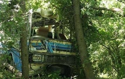 Задържаха собственика на автобуса убиец от „Бакаджика”