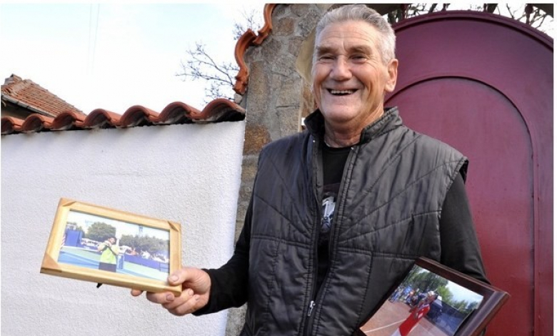 Крили от Григор смъртта на дядо му