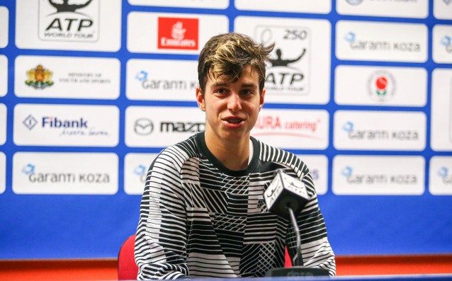 И юношите ни отпаднаха в Мелбърн