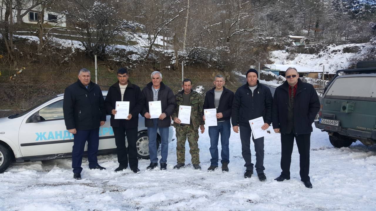 МВР благодари на петима мъже от Луково, помогнали за разкриване на убийствата в Нови Искър