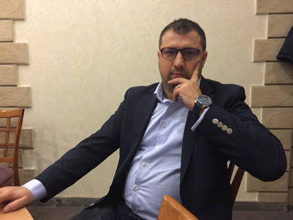 Румънският топрарузнавач полк. Даниел Драгомир пред „Труд“: Борбата с корупцията не е само белезници