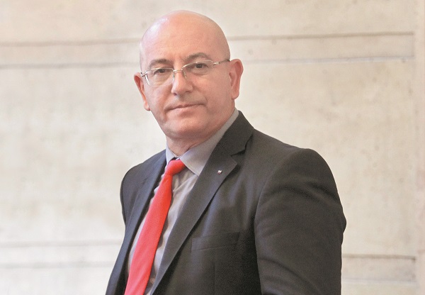 Емил Димитров-Ревизоро: Броят на скъпите коли и имоти у нас буди недоумение