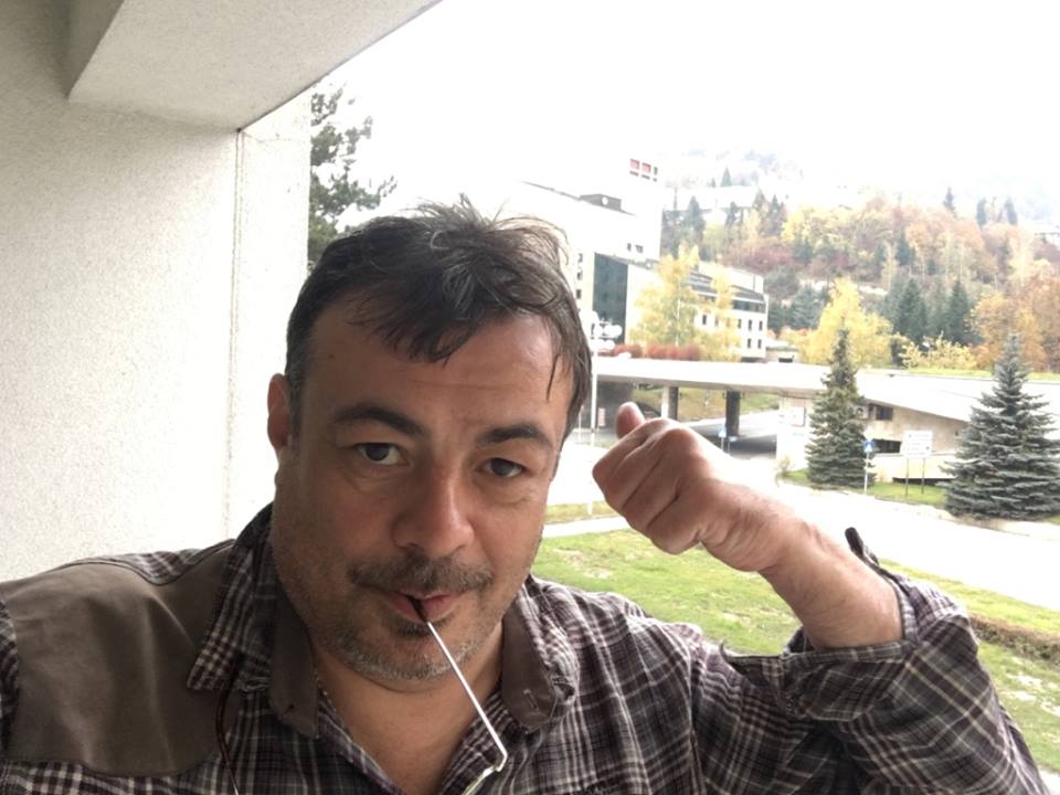 Иван Ласкин към "еколозите": Абе, дебили прости, ако аз изям дете ще ме осиновите ли?