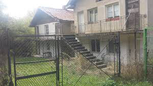 За връзката между нашите емигранти и кукумявките