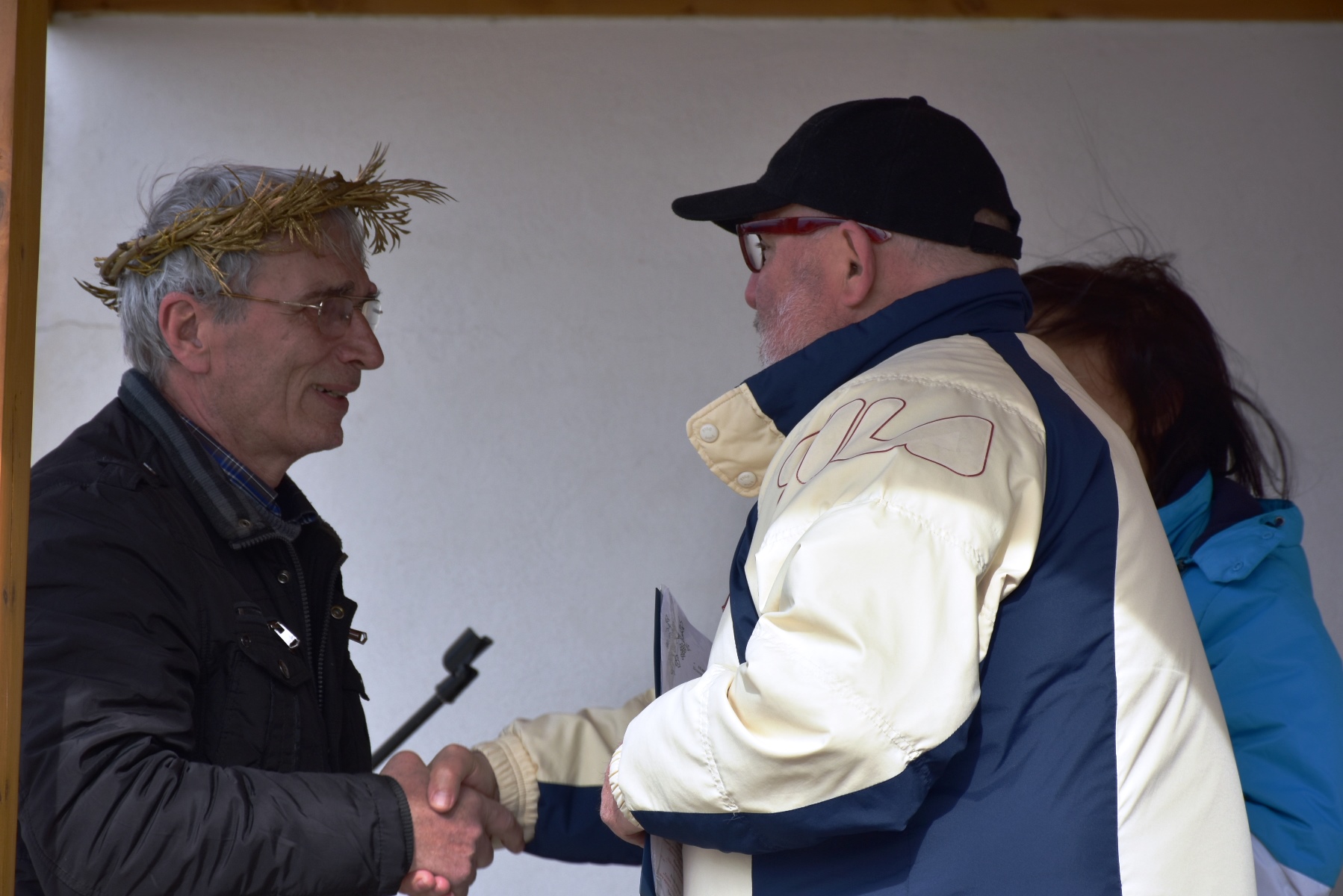 Асен Ерделски бе избран за „Цар на виното“ по време на традиционен празник в благоевградското село Дъбрава