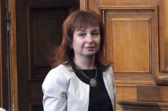 Зорница Русинова: Имаме цел да постигнем равни права за заплащането на командированите работници