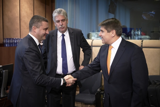 Горанов: Младежката безработица и ниският ръст на заплатите ограничават растежа в ЕС