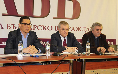 Общинските съвети без лекари и юристи