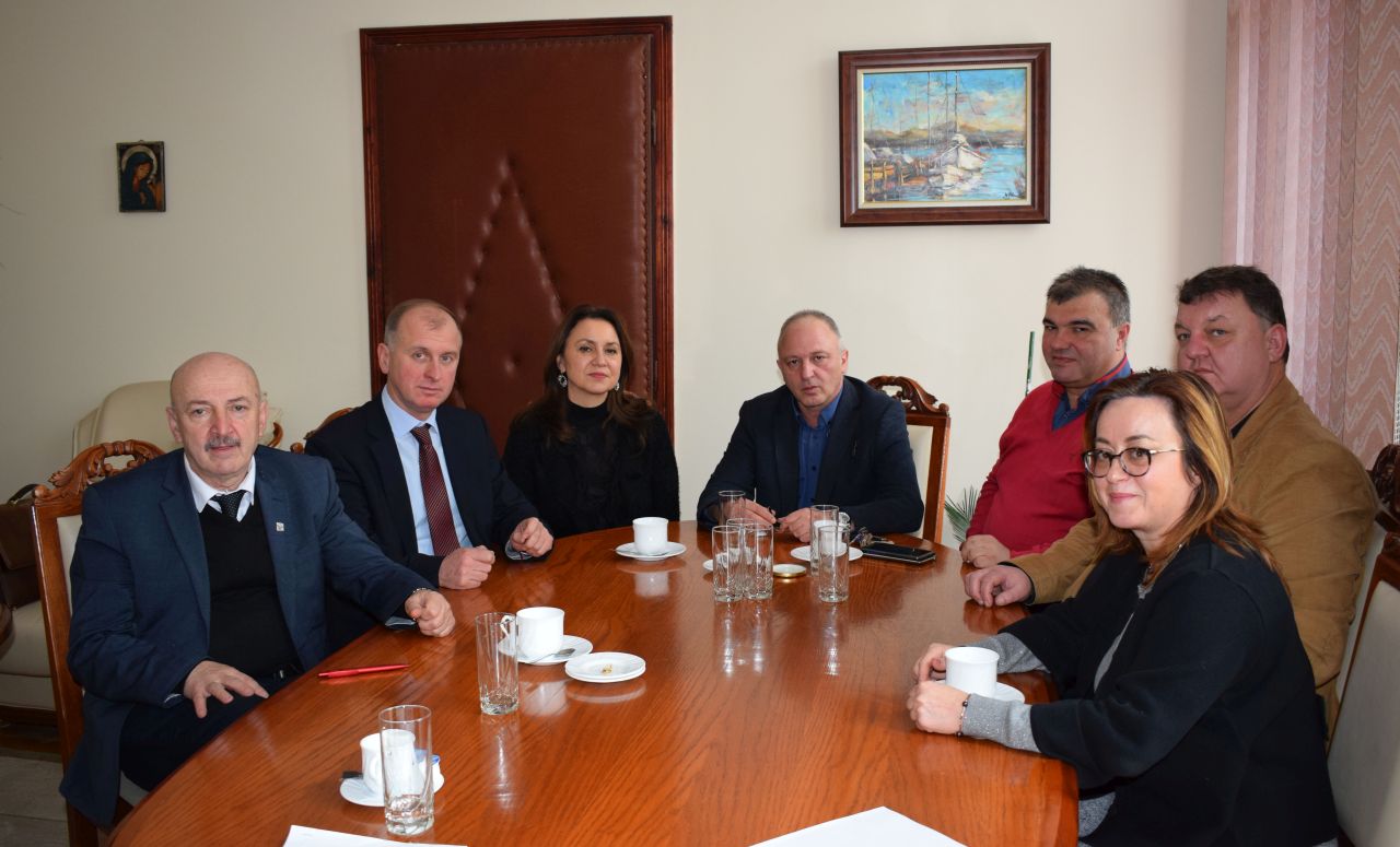 Магистрати искат нова съдебна палата във Варна